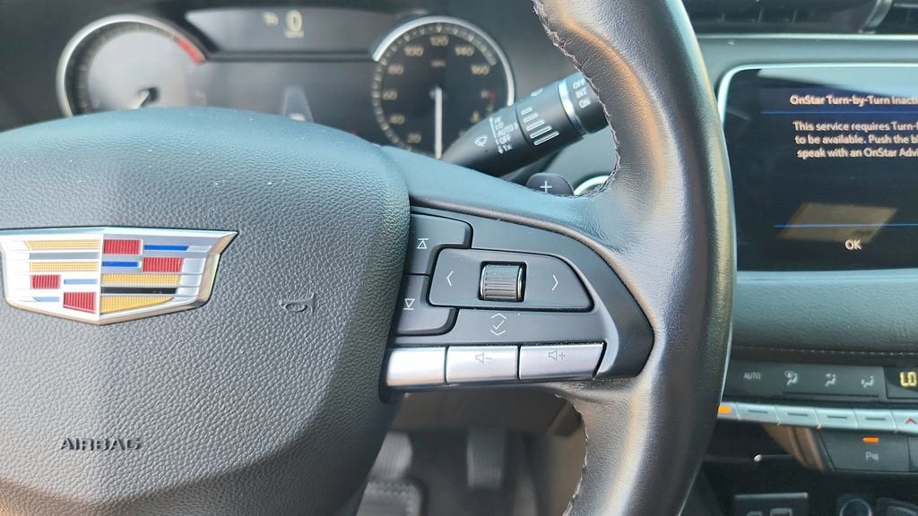 2023 Cadillac XT4 Premium Luxury