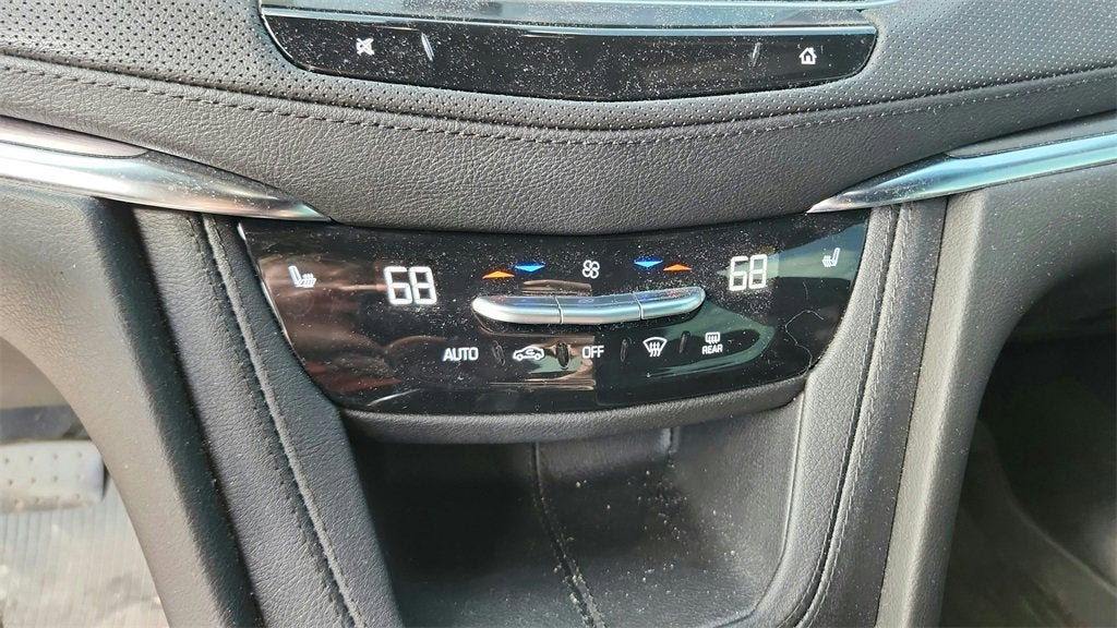 2022 Cadillac XT5 Luxury