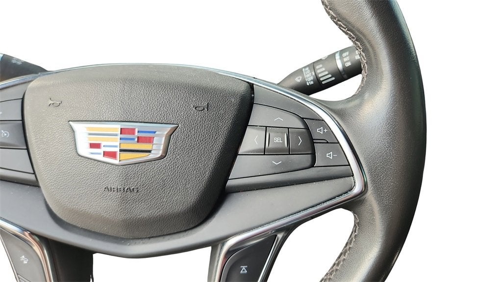 2022 Cadillac XT5 Luxury