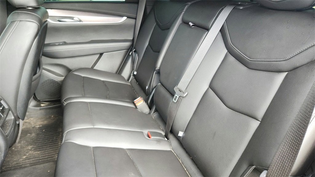 2022 Cadillac XT5 Luxury