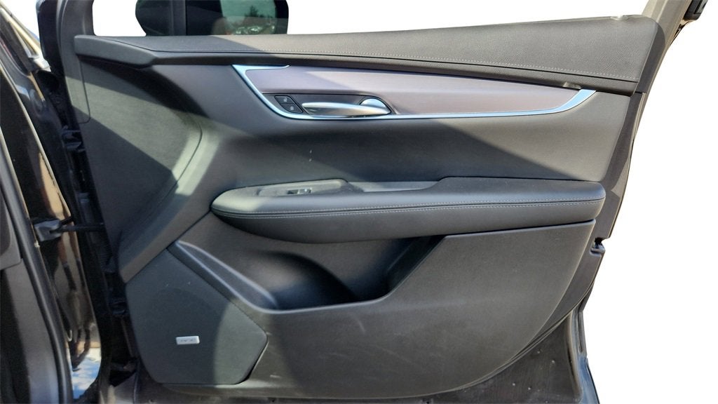 2022 Cadillac XT5 Luxury