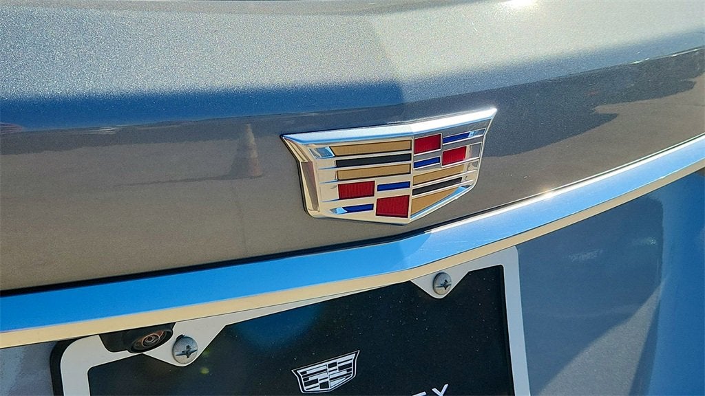 2025 Cadillac XT5 Luxury