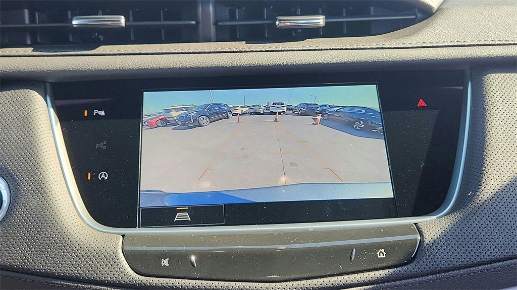 2025 Cadillac XT5 Luxury