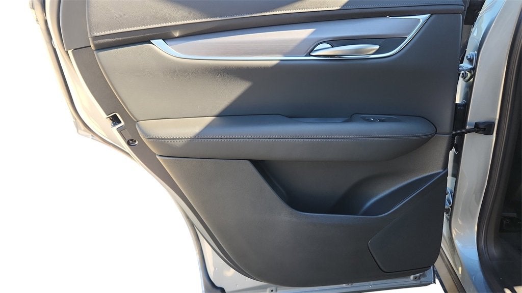 2025 Cadillac XT5 Luxury