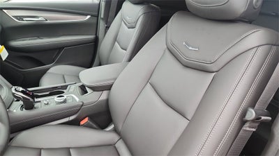 2026 Cadillac XT5 Luxury