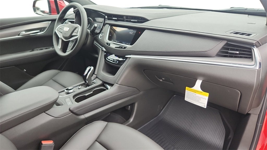 2026 Cadillac XT5 Luxury