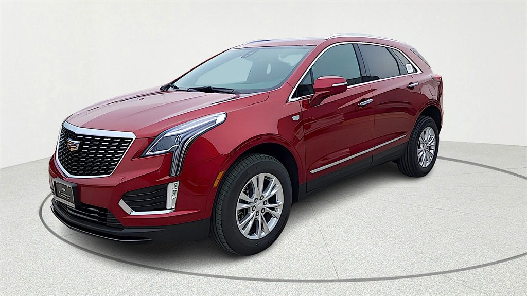 2026 Cadillac XT5 Luxury