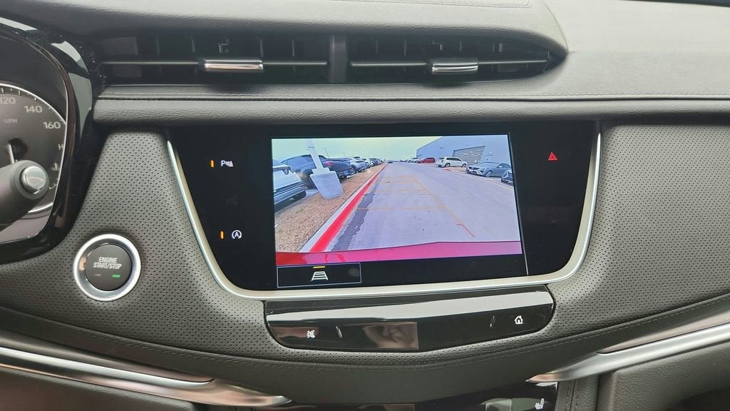 2026 Cadillac XT5 Luxury