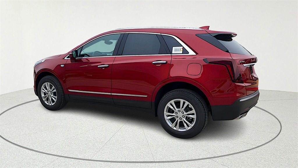 2026 Cadillac XT5 Luxury