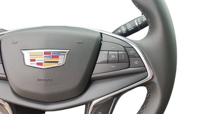 2026 Cadillac XT5 Luxury