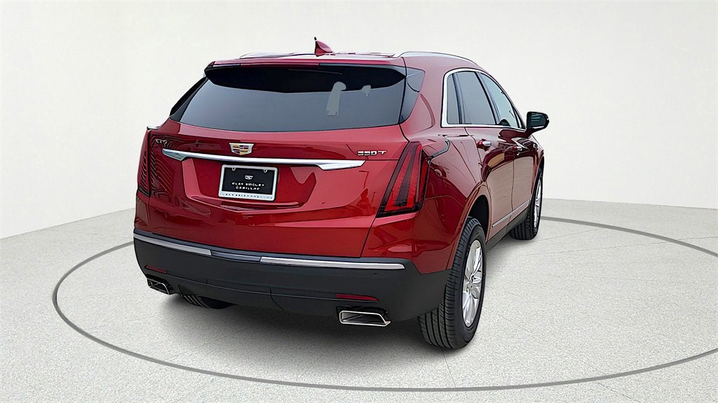 2026 Cadillac XT5 Luxury