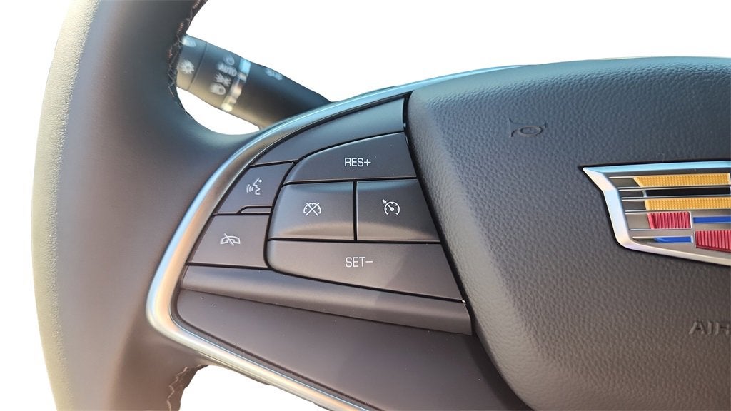 2025 Cadillac XT5 Luxury