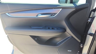 2025 Cadillac XT5 Luxury