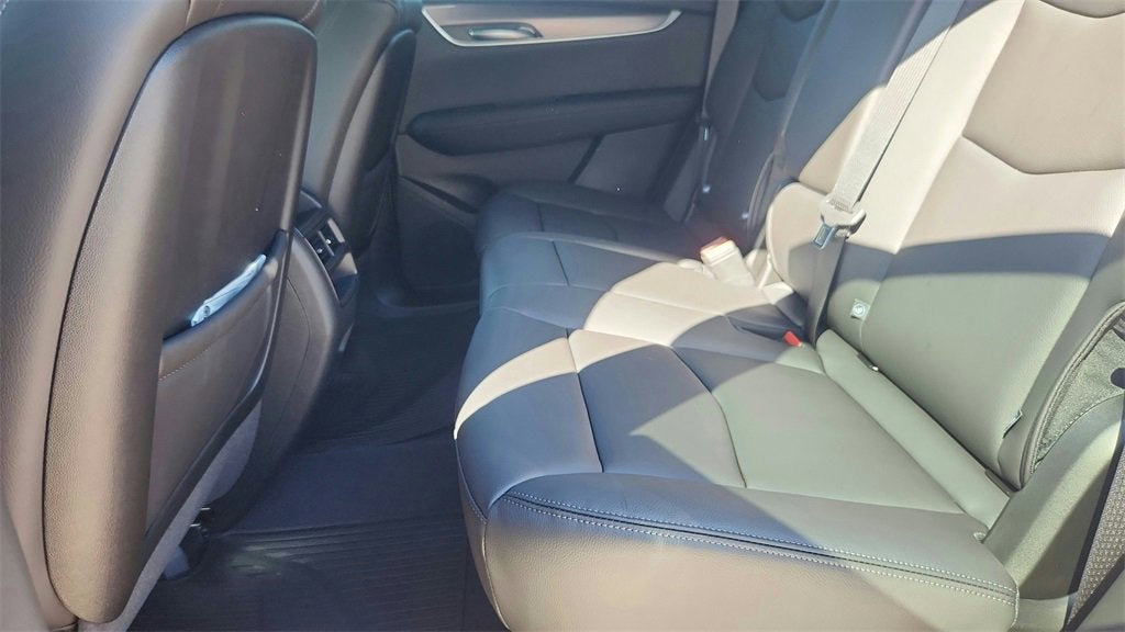 2025 Cadillac XT5 Luxury