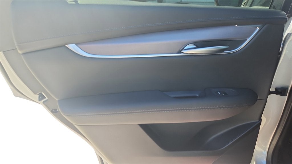 2025 Cadillac XT5 Luxury