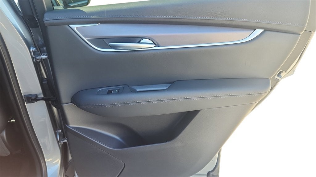 2025 Cadillac XT5 Luxury