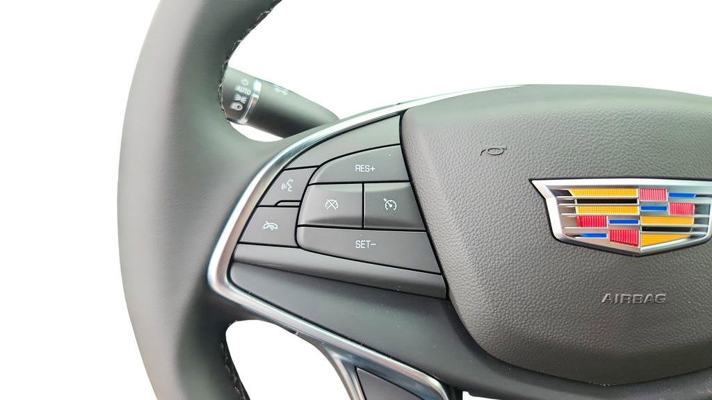 2026 Cadillac XT5 Luxury