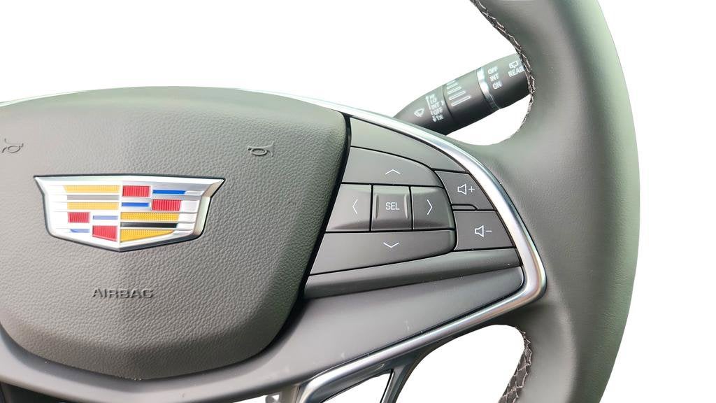 2026 Cadillac XT5 Luxury