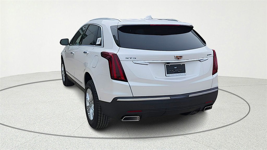 2026 Cadillac XT5 Luxury