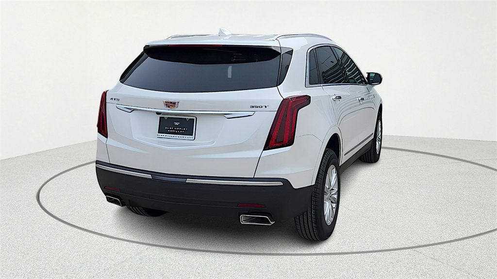 2026 Cadillac XT5 Luxury