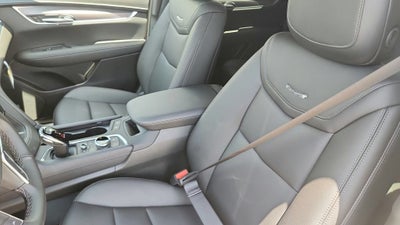2026 Cadillac XT5 Luxury