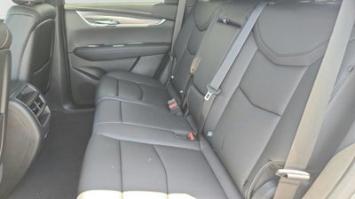 2026 Cadillac XT5 Luxury