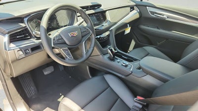 2026 Cadillac XT5 Luxury