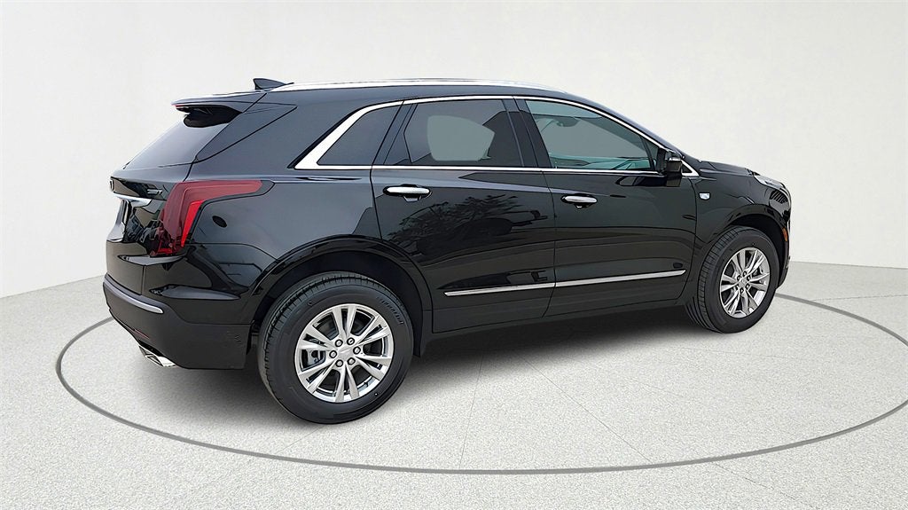 2026 Cadillac XT5 Luxury