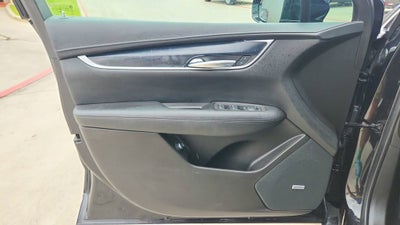 2022 Cadillac XT5 Luxury