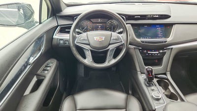 2022 Cadillac XT5 Luxury