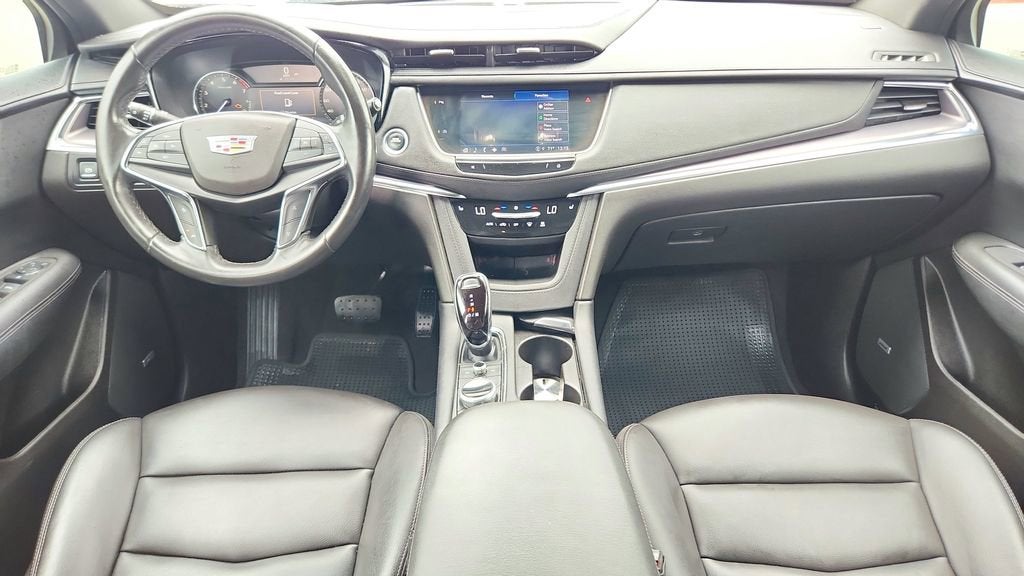 2022 Cadillac XT5 Luxury