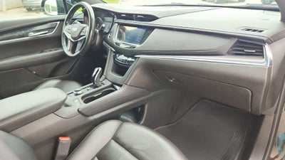 2022 Cadillac XT5 Luxury