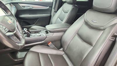 2022 Cadillac XT5 Luxury