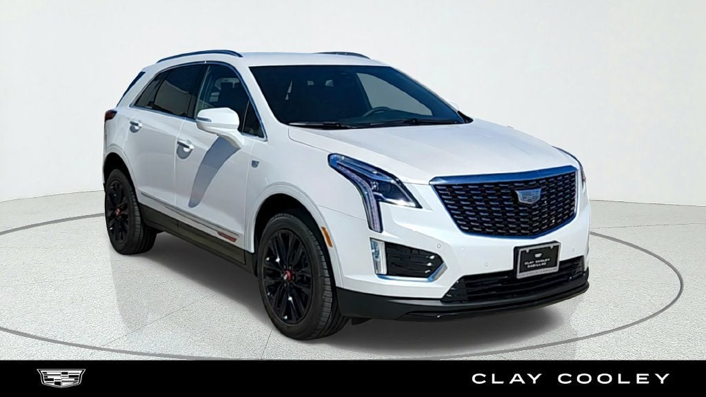 2026 Cadillac XT5 Luxury