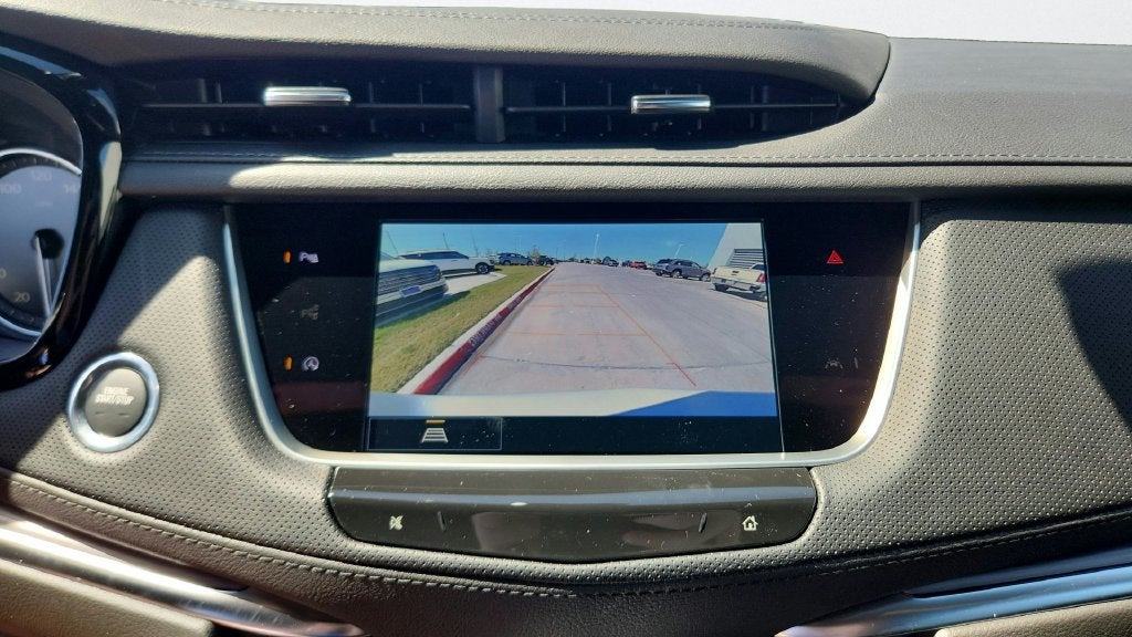 2026 Cadillac XT5 Luxury