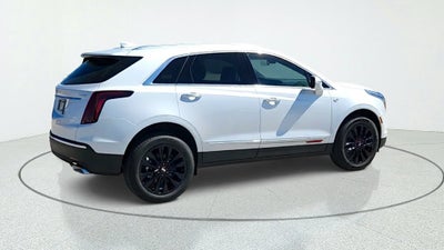 2026 Cadillac XT5 Luxury
