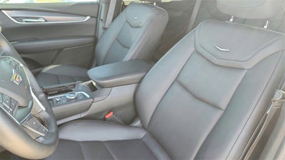 2025 Cadillac XT5 Luxury