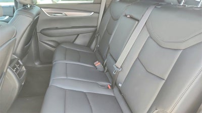 2025 Cadillac XT5 Luxury