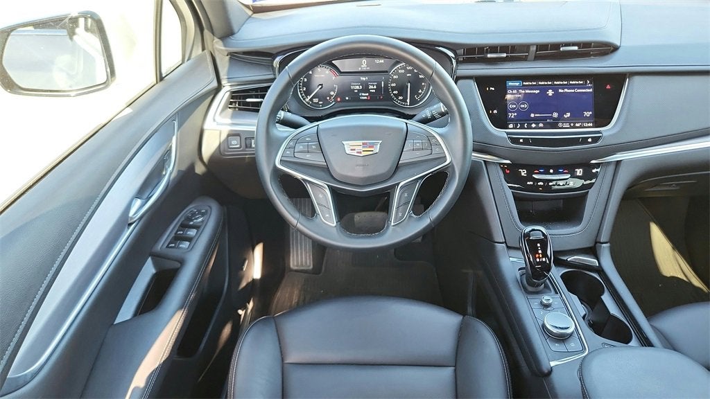 2025 Cadillac XT5 Luxury