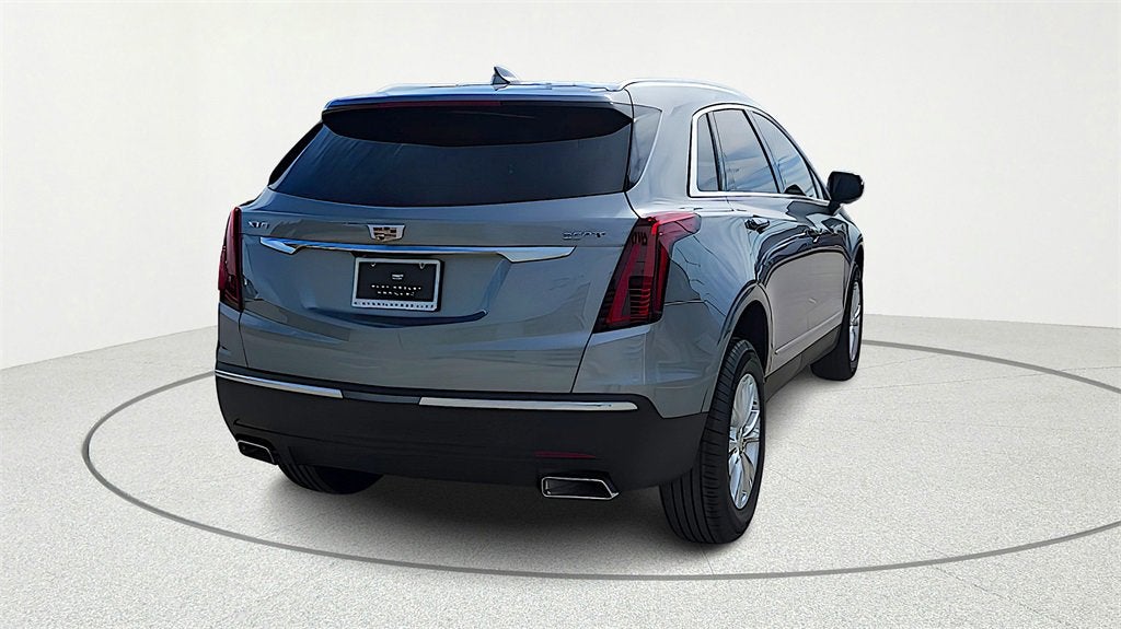 2026 Cadillac XT5 Luxury