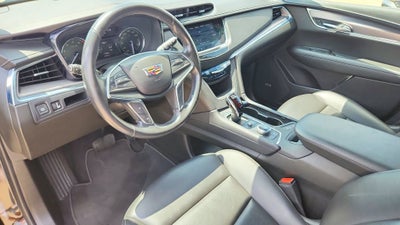 2023 Cadillac XT5 Luxury