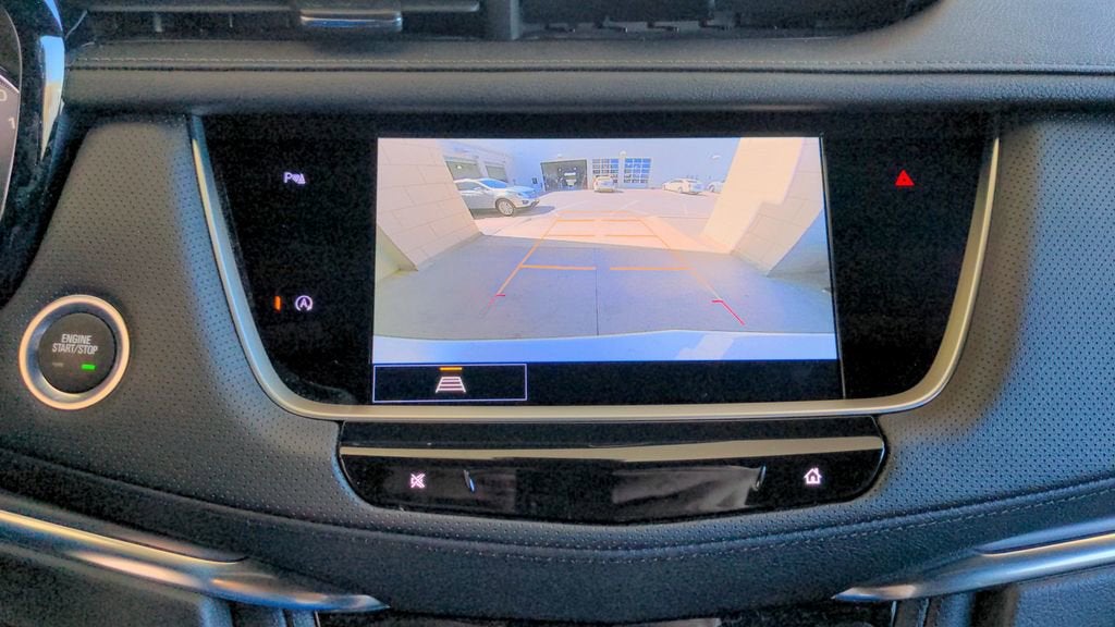 2022 Cadillac XT5 Luxury