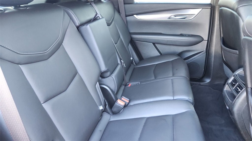 2023 Cadillac XT5 Luxury