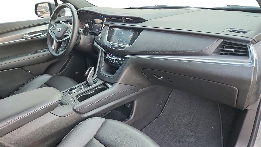 2021 Cadillac XT5 Luxury