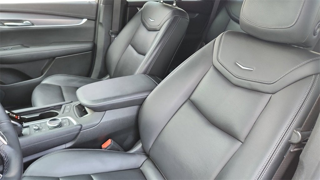 2021 Cadillac XT5 Luxury