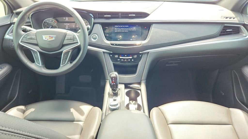 2024 Cadillac XT5 Luxury