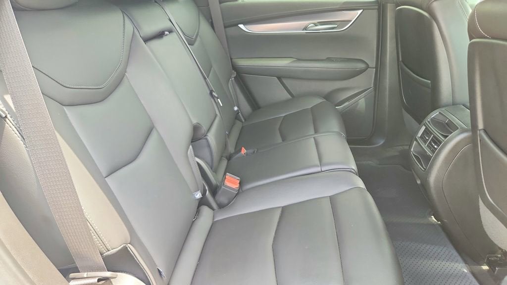 2024 Cadillac XT5 Luxury
