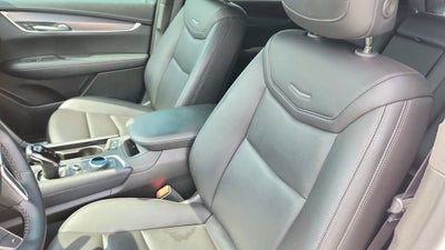 2024 Cadillac XT5 Luxury