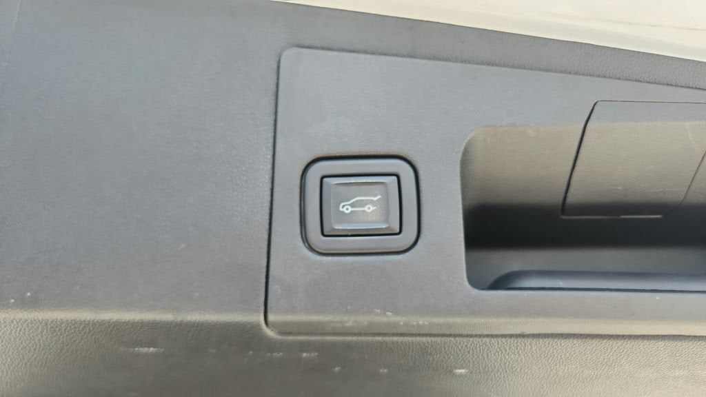 2023 Cadillac XT5 FWD Premium Luxury