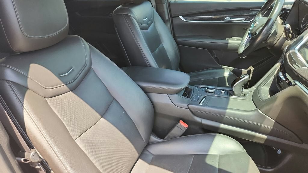 2020 Cadillac XT5 Premium Luxury FWD